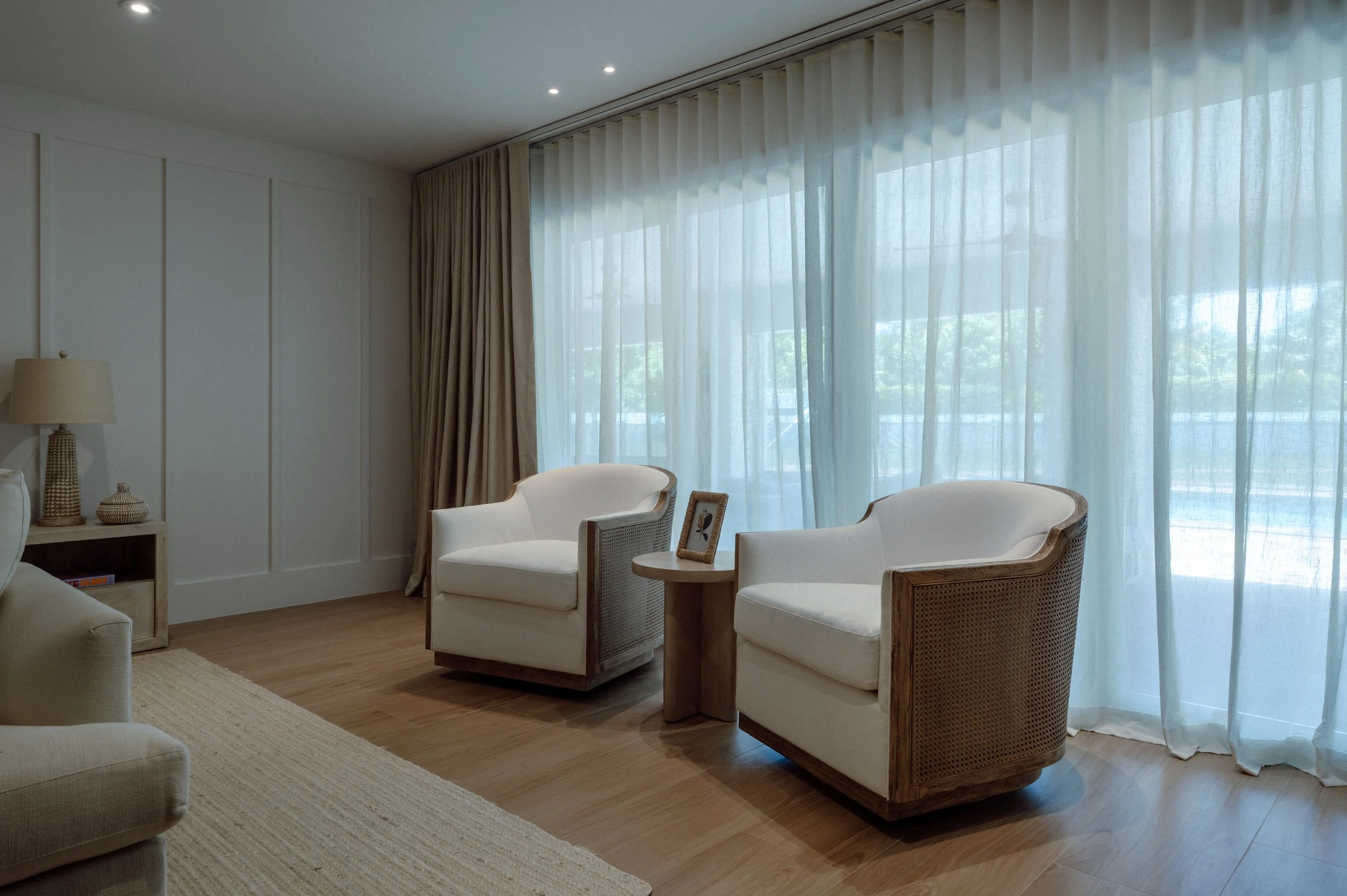 Ranches Estates Residence interior 8