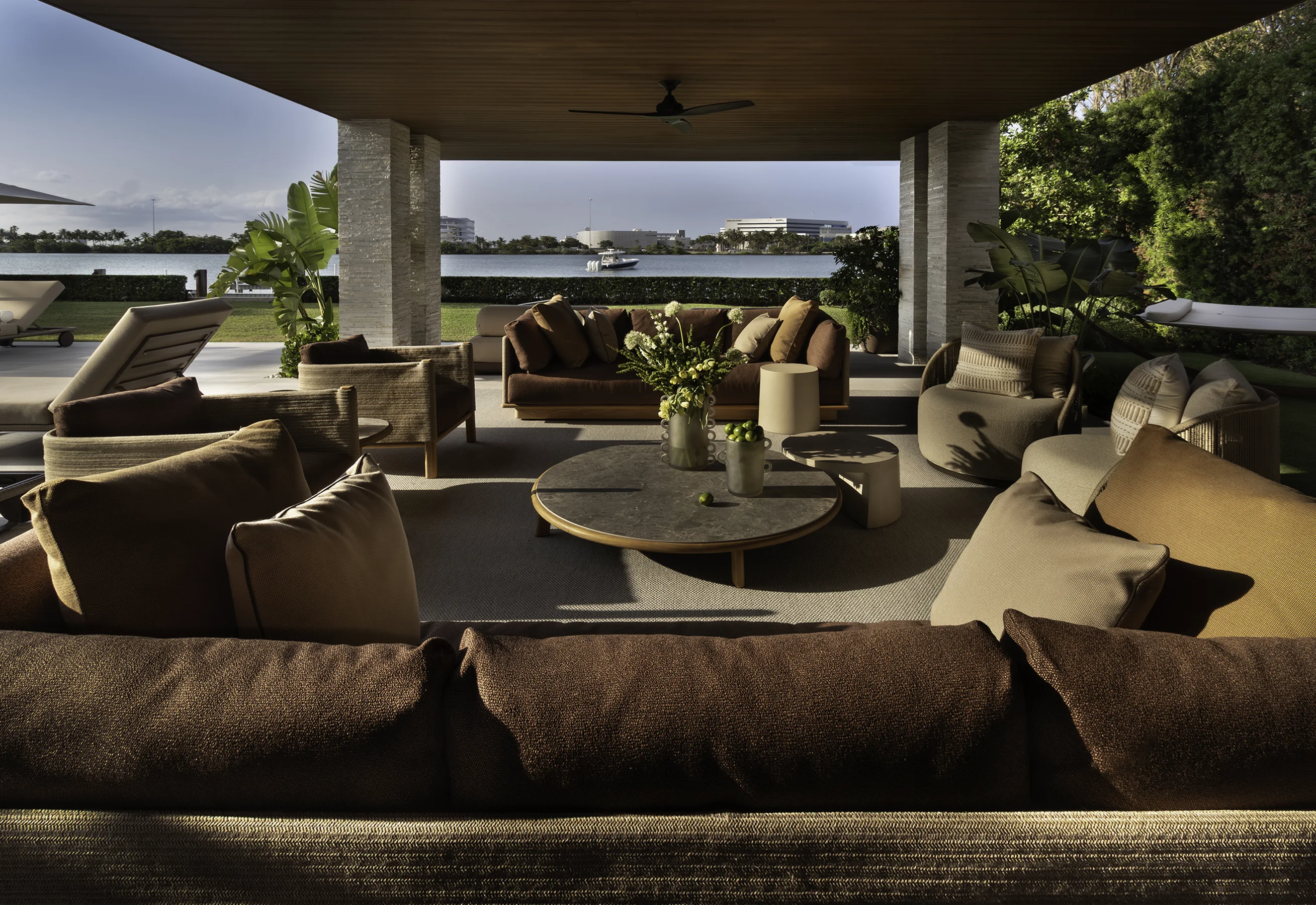 Sunset Island interior 12