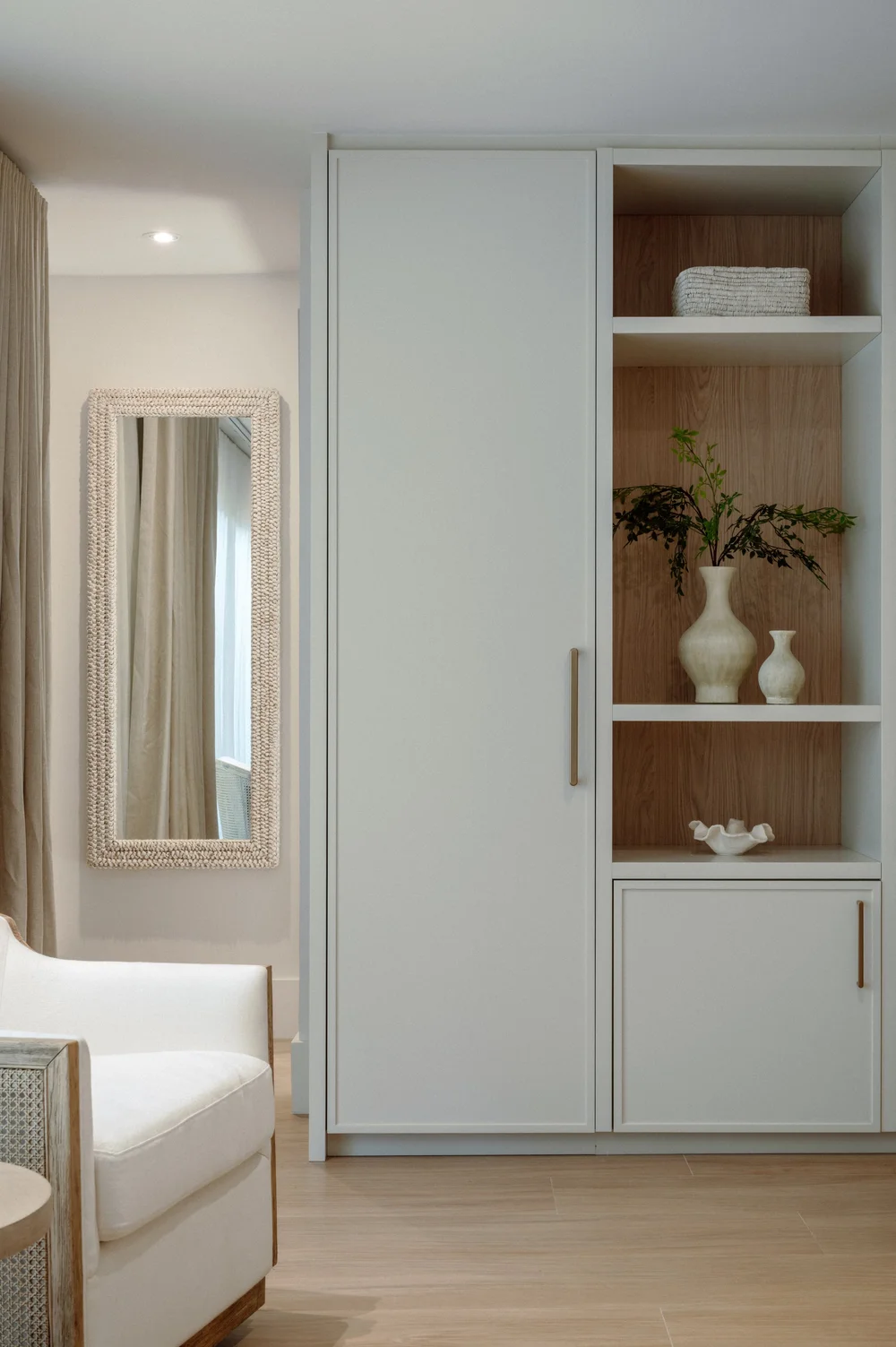 Ranches Estates Residence interior 9
